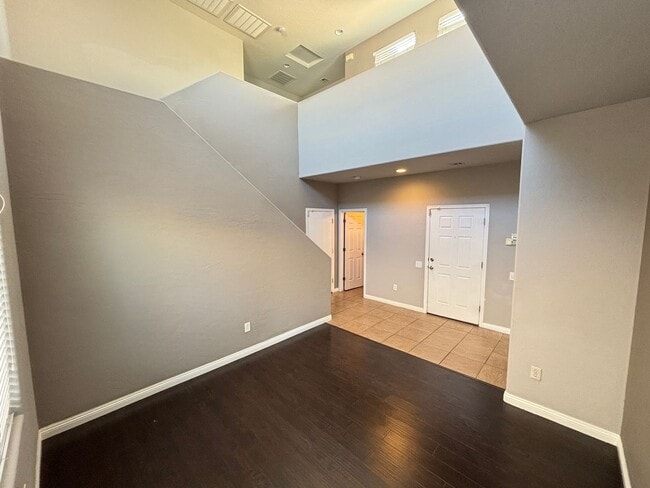 Building Photo - Gorgeous 3Bed/2.5Bath, 2-Story Home located in the Aliante Area- $500 Off Move In Fees