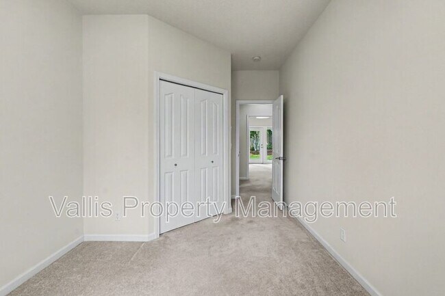 Building Photo - 1441 Ranier Loop NW