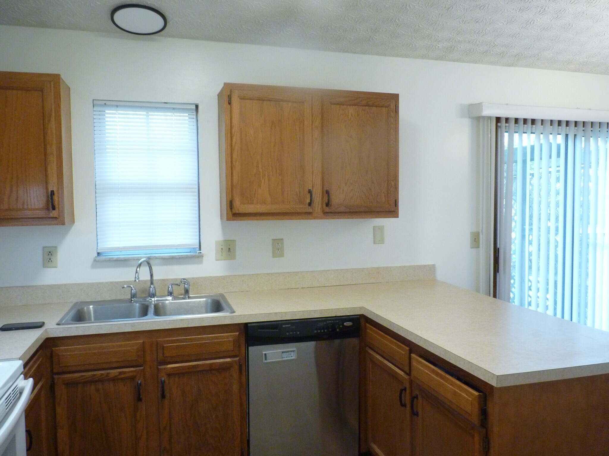 Building Photo - 8354 Waco Ln