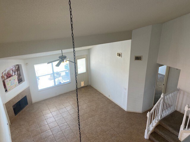 Building Photo - 5714 Baldwin Elm St