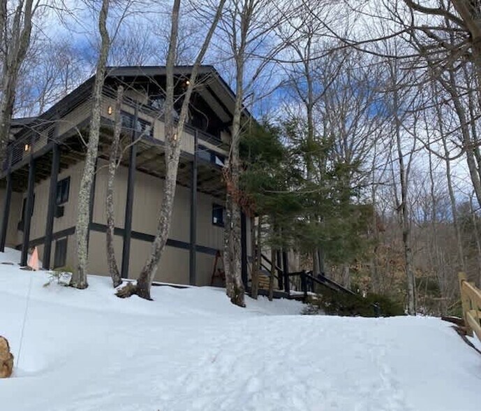 Building Photo - 122 Lower Grouse Ridge Rd