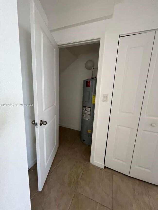 Building Photo - 11665 SW 244th St