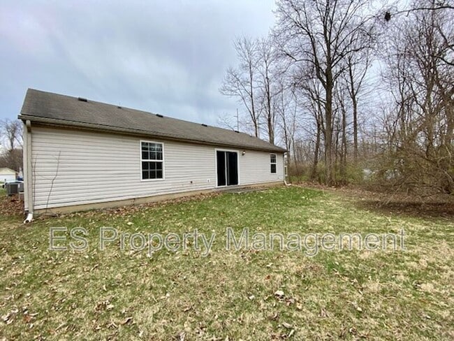 Building Photo - 3511 Lisa Cir