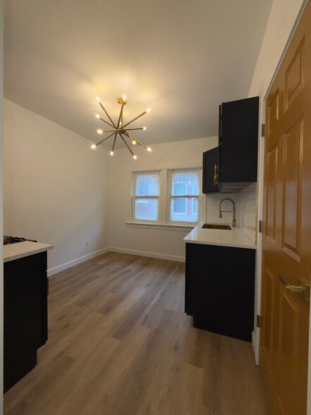 Building Photo - 16175 Fairfield St