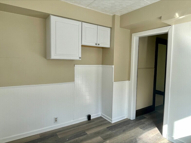 Building Photo - 1022 Herberich Ave