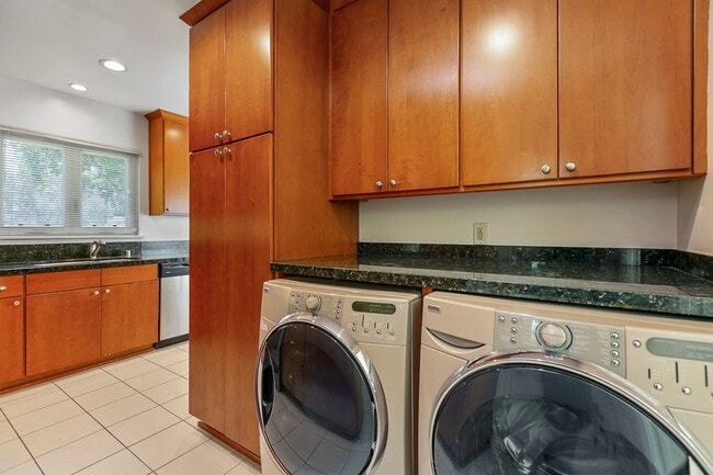 Building Photo - Where timeless charm meets modern comfort.