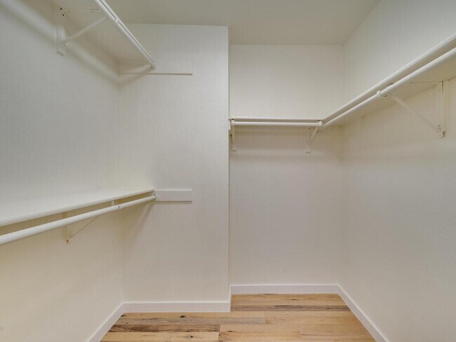 Building Photo - 13022 Staton Dr