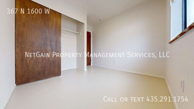 Building Photo - 367 N 1600 W