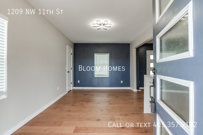 Building Photo - 1209 NW 11th St
