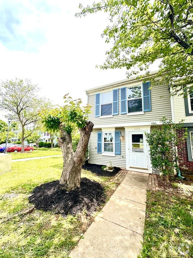 Building Photo - 5815 Whitfield Ct