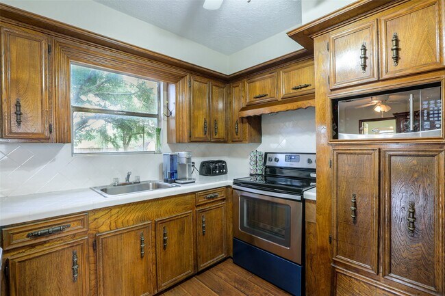 Building Photo - 12810 Mcswain Rd