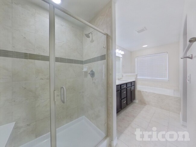 Building Photo - 13485 Park Meadows Dr