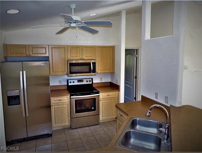 Building Photo - 5274 Abdella Ln