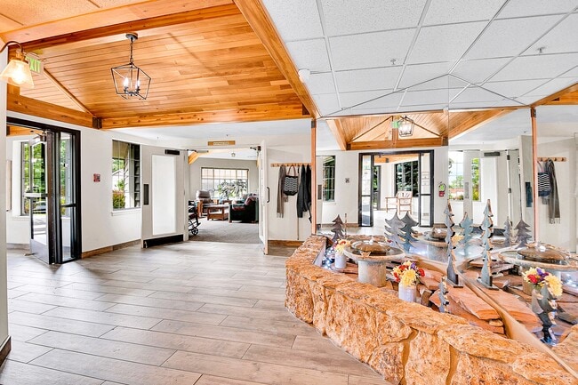 Building Photo - 31719 Rocky Village Dr