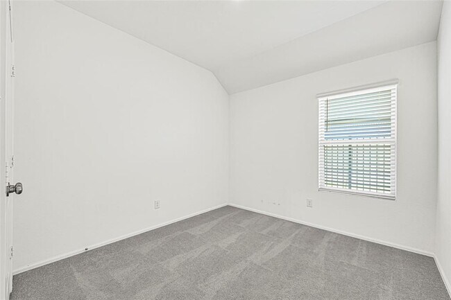 Building Photo - 2952 Cordova Hl Dr