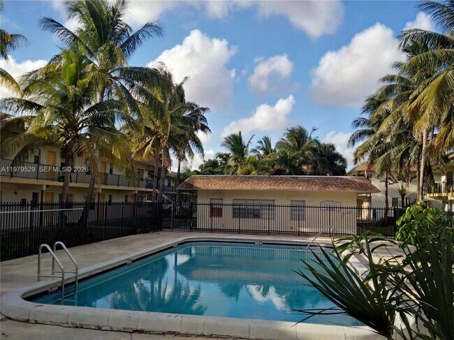 Building Photo - 4160 NW 21st St