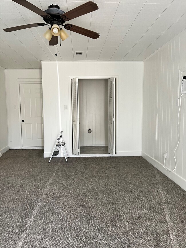 Building Photo - 4122 Madden Ln
