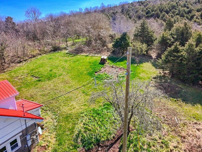 Building Photo - 11494 New Garden Rd