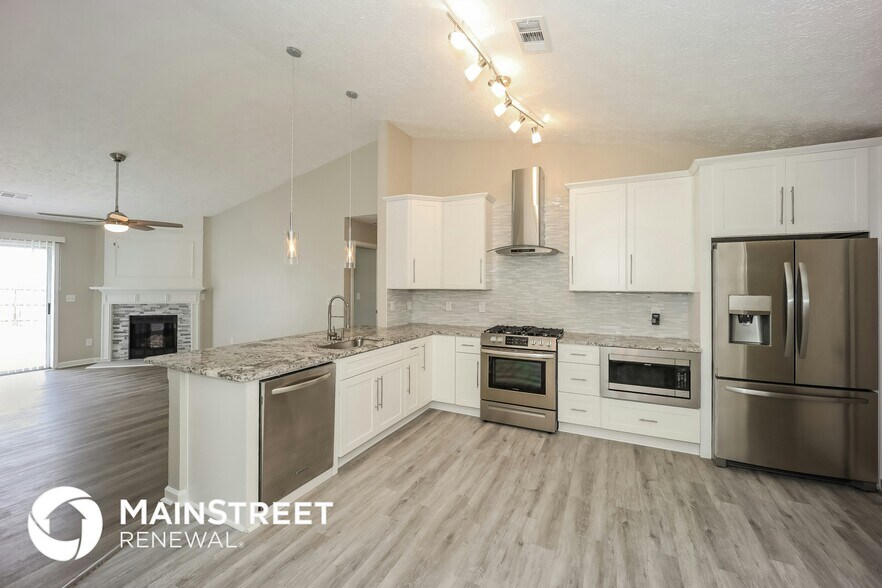 Building Photo - 612 Mayfern Dr