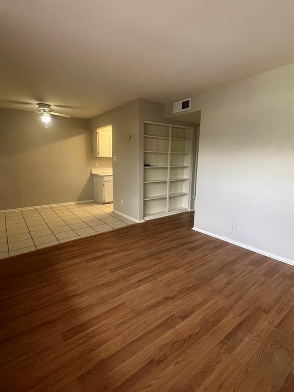 Building Photo - 307 E 31st St