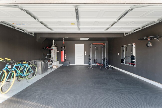 Building Photo - 2034 Brixham Bluff Ln