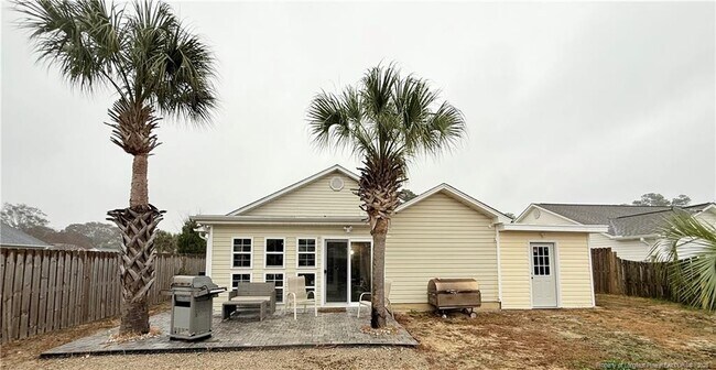 Building Photo - 5406 Ulloa Pl