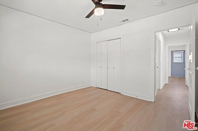 Building Photo - 1563 E Elizabeth St