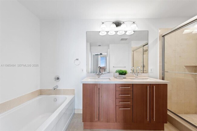 Building Photo - 79 SW 12th St