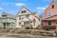 Building Photo - 710 Paris Ave SE