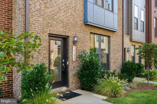 Building Photo - 2389 Liberty Lp