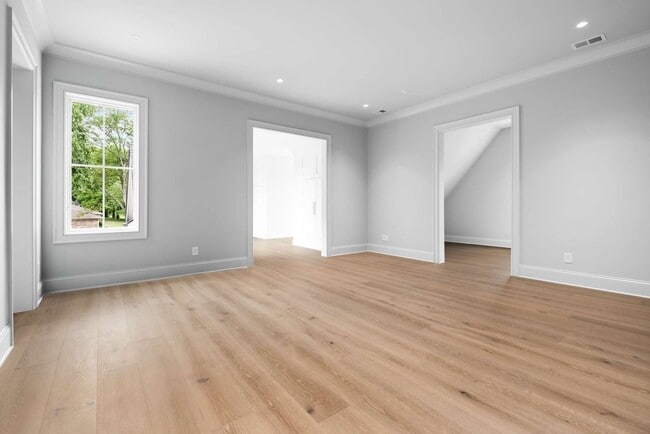 Building Photo - 8115 Devens Dr