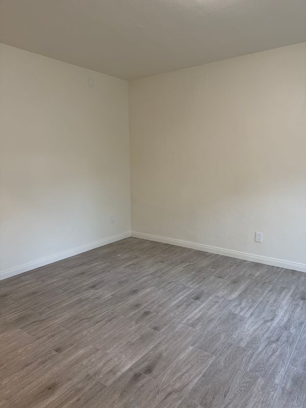 Building Photo - 223 E Colorado Blvd