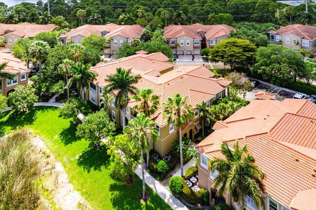 Building Photo - 4890 Bonsai Cir