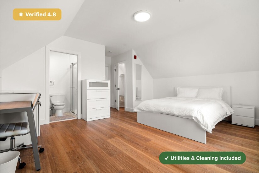 Building Photo - Furnished Bedroom with Private Bath in Jamaica Plain