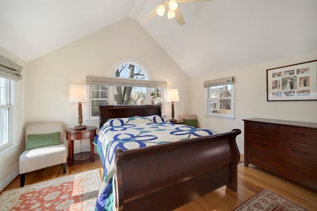 Building Photo - 4518 Chase Ave