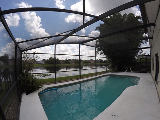 Building Photo - Waterford Chase: Pool Home! 6 Bedroom + loft, 4 Bath, 2 Car Garage