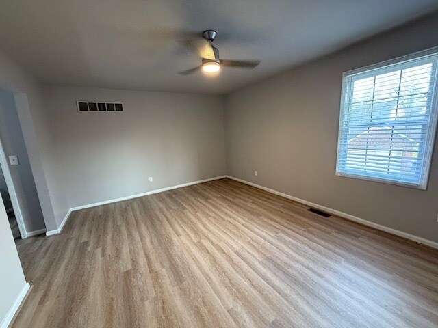 Building Photo - 103 Chippendale Ct