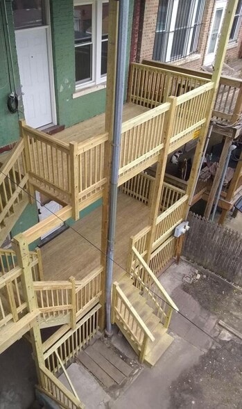 Rear porch - 1517 N Bell Ave