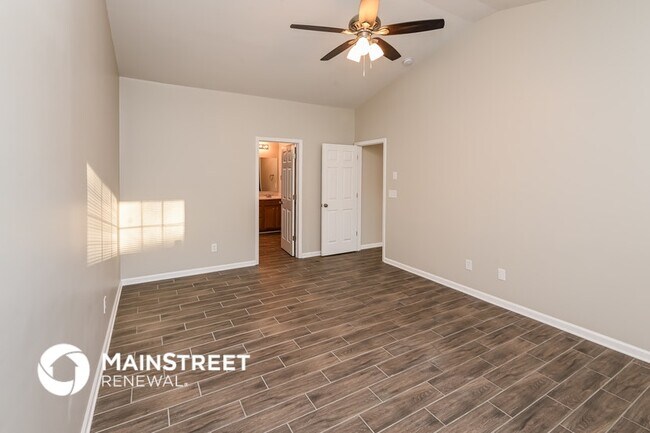 Building Photo - 11348 Breezehill Ln