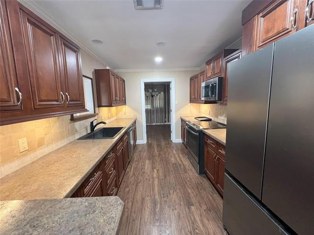 Building Photo - 208 Shelmar Dr