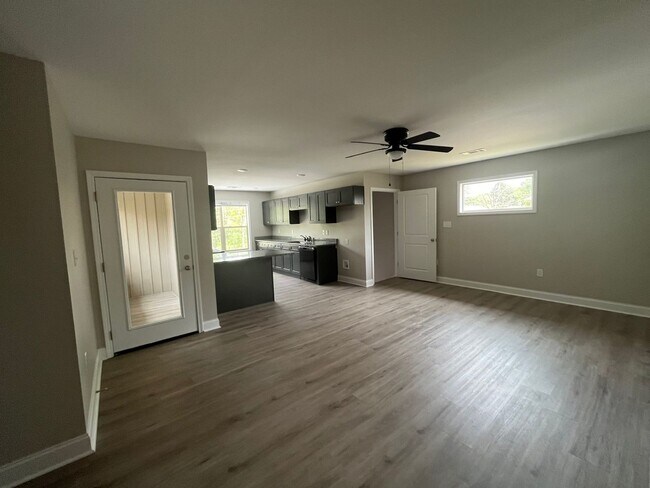 Building Photo - 815/817 Ellis St