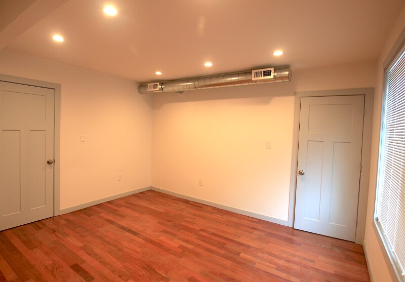 Building Photo - 4145 Fischer St