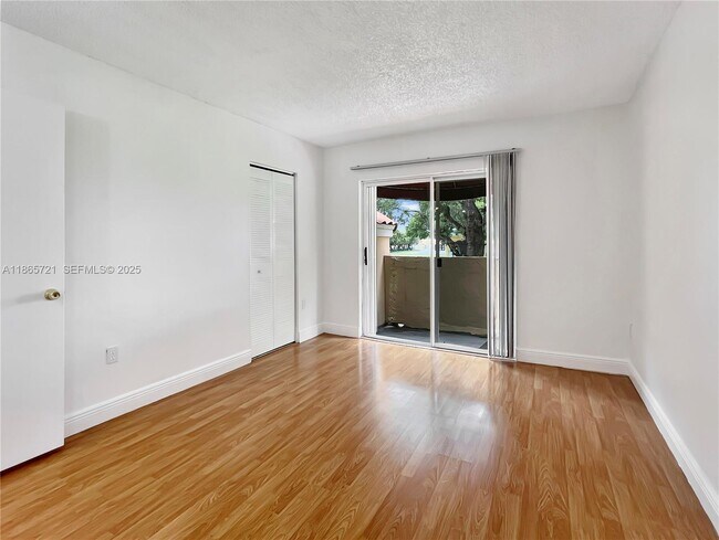 Building Photo - 8515 NW 3rd Ln