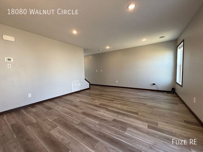 Building Photo - 18080 Walnut Circle