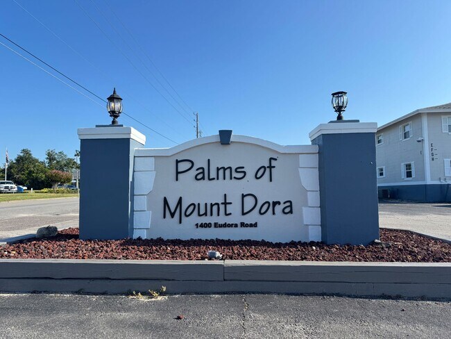 Primary Photo - 1 Bed/1 Bath Ground Floor Condo in recentl...