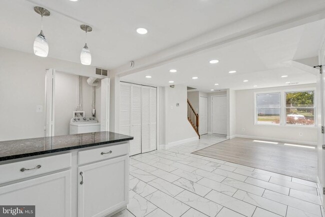 Building Photo - 3364 Longbow Ct