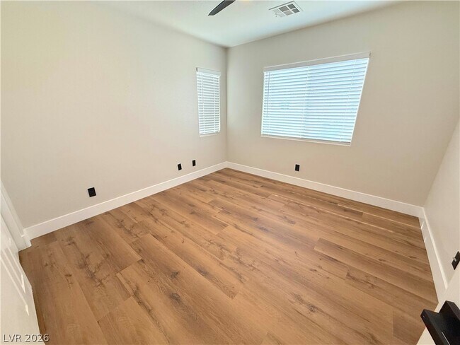 Building Photo - 224 Wicked Wedge Way