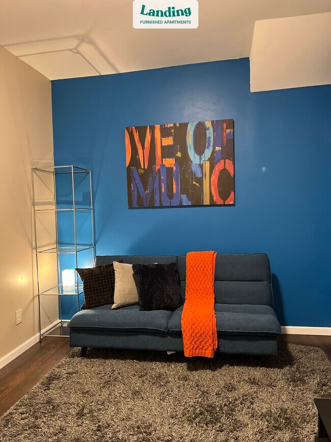 Building Photo - 3416 Cherokee St