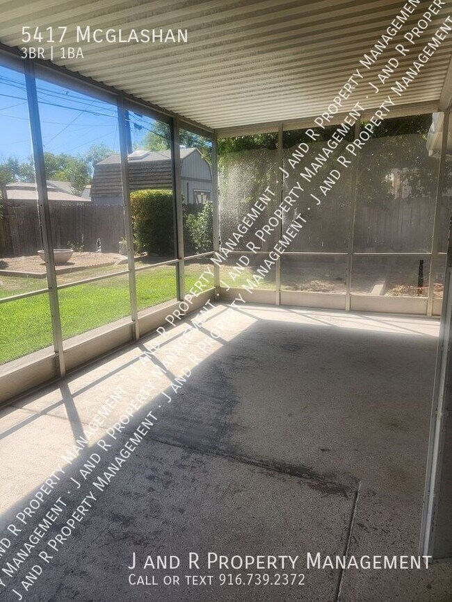 Building Photo - 5417 Mcglashan-