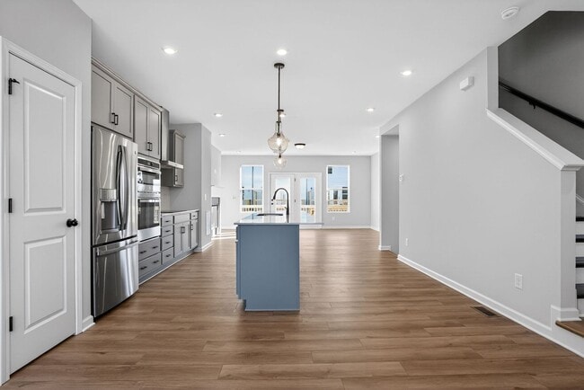 Building Photo - 2861 Beacon Cove